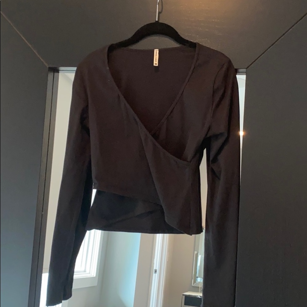 Long sleeve stretchy crop top Emma &Sam